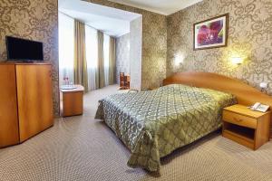Single Room room in Malahit 2000