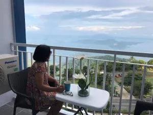 Taal View Condo by Liza - Tabla