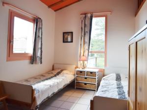 Maisons de vacances Holiday house with private swimming pool and view at the Vercors : photos des chambres