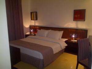 Burda 41 Hotel & Suites