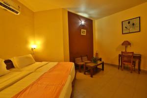 Deshadan Cliff & Beach Resort,Varkala