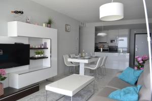 Amazing Infinity View Apartment