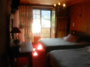 Hotels Chalet-Hotel du Borderan : Chambre Quadruple