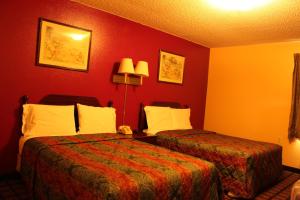 Double Room with Two Double Beds room in Holiday Lodge