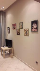 Goldies Home by the sea