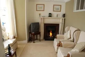 Scenery Cottage - Christow