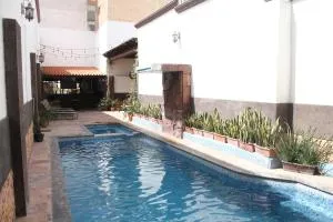 Hotel Rincon Real Suites - Durango