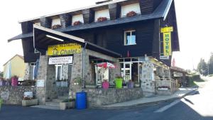 Hotel Le chalet photo 24