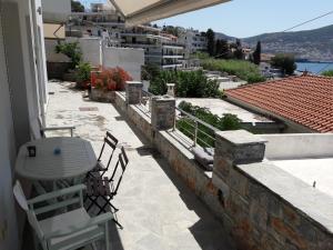 Afroessa Studios & Apartments Samos Greece