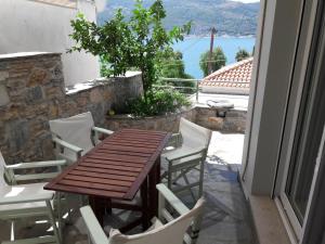 Afroessa Studios & Apartments Samos Greece