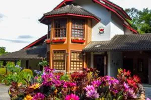 Pousada Viking Penedo - 夸蒂斯