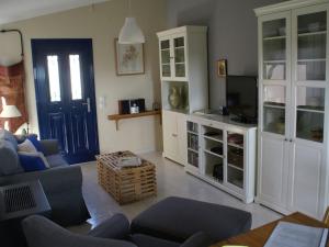 Charming Holiday Home in Kritinia with Garden