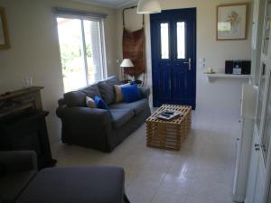 Charming Holiday Home in Kritinia with Garden