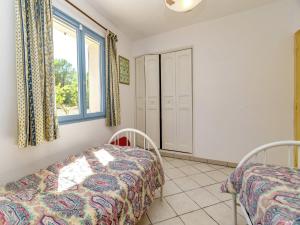 Villas Villa in Saint-Antonin with Private Pool : photos des chambres