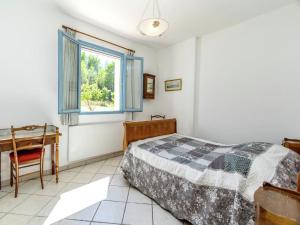 Villas Villa in Saint-Antonin with Private Pool : photos des chambres