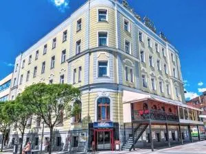 Palace Hotel Polom - Терхова