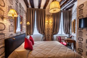 Hotels Grand Hotel de L'Univers Saint-Germain : photos des chambres