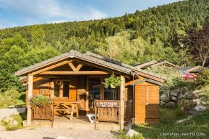 Campings camping du haut des bluches : photos des chambres