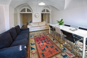 Two-Bedroom Apartment room in Casa del Borgo