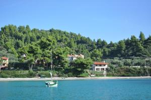 Mola Kalyva Traditional House Halkidiki Greece