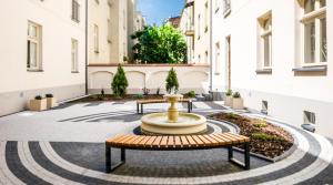 Topolowa Apartment, next to Main Station