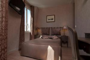 Hotels Hotel du Chateau : photos des chambres