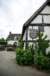 The Fleece Inn Hotel Review, Bretforton, Worcestershire