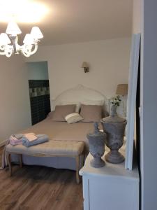 Au charmant des vignes - 3hvězdičkové hotely ve městě Montagne