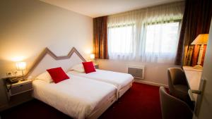 Hotels Hotel Le Menestrel : Chambre Standard - Les Fous du Roi