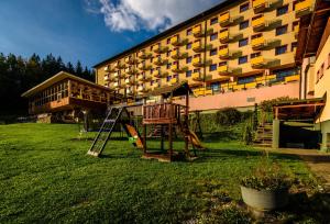 3 hviezdičkový hotel Hotel Boboty Terchová Slovensko