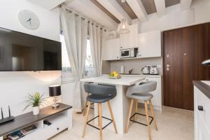 City Colours Apartment 