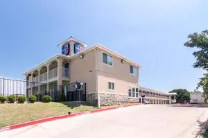 Motel 6-Azle, TX - 艾索