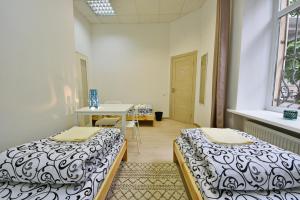 Laisves Avenue Hostel "Easy Kaunas"
