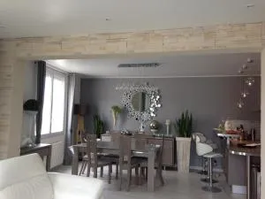 Appartement Standing 40 mètres Plage Terrasse et Garage avec wifi - 普雷讷夫昂德雷