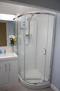 Walkers Court By Treetop Property