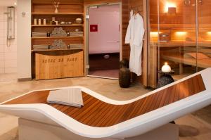 Hotels Logis Hotel Le Parc & Spa : photos des chambres