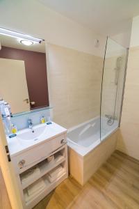 Appart'hotels All Suites Choisy Le Roi : Studio Confort (1-2 Personnes)