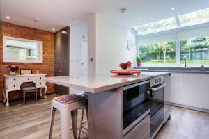 Veeve - Wimbledon Terrace House