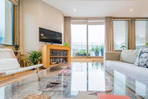 #1003 Cartwright - Stylish & Central