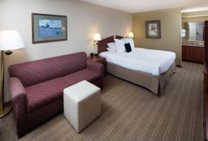 King Suite - Non-Smoking room in Motel 6 Fayetteville - I-95