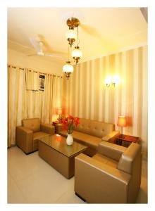 Evergreen 2BHK Service Apartment Vasant Kunj Fortis ILBS