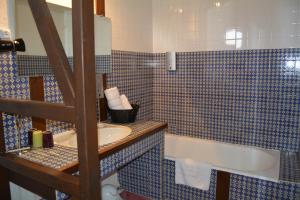 Hotels Logis Hotel la solognote : photos des chambres