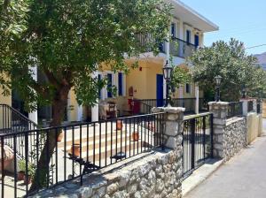 Castellania Hotel Apartments Tílos Greece
