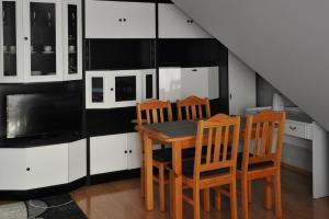 Skalny Domek u Dubiny