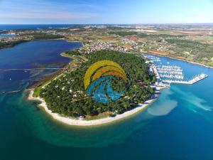 Apartments Klaudio 1318