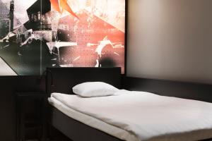 Compact Single Room without Window room in Comfort Hotel Xpress Stockholm Central