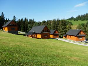 Chaty Hldočín, Uhliská, Ostražica, Zmrazov