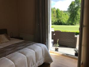 Linden Garden Apartment