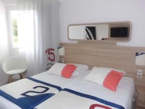 Hotels Hotel Club Le Plein Sud Vacances Bleues : photos des chambres