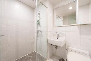 Western Coop Hotel & Residence Dongdaemun